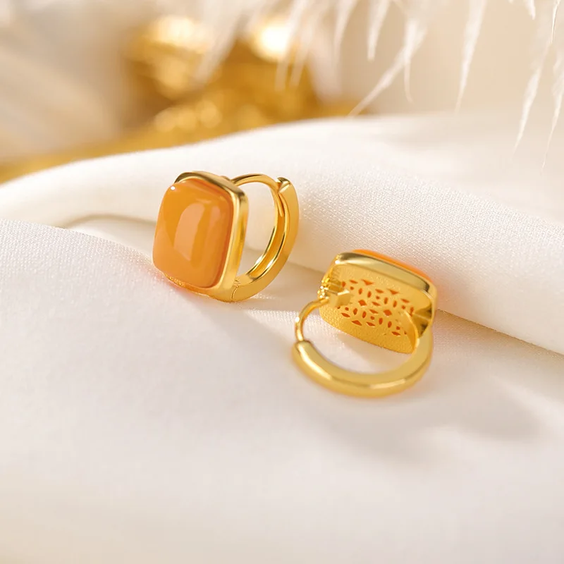 

S925 Sterling Gold-Plated Amber Fashion Square Ear Clip Elegant Versatile Geometric Silver Earrings