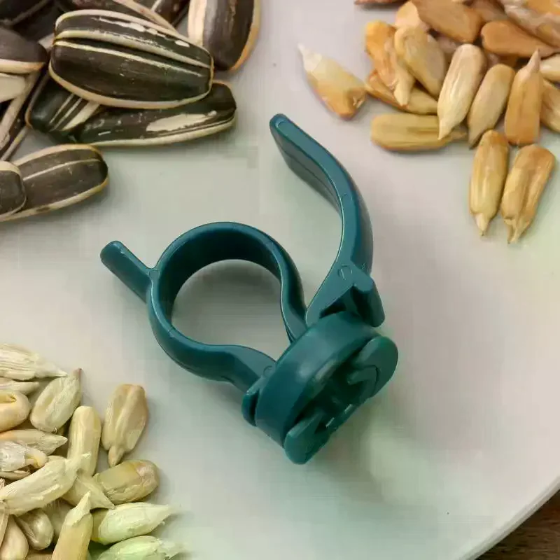Sunflower Seed Peeling Pliers Easy Shell Multi Functional Suitable For Almond Sunflower Seed Easy To Use Toothed Hand Tools