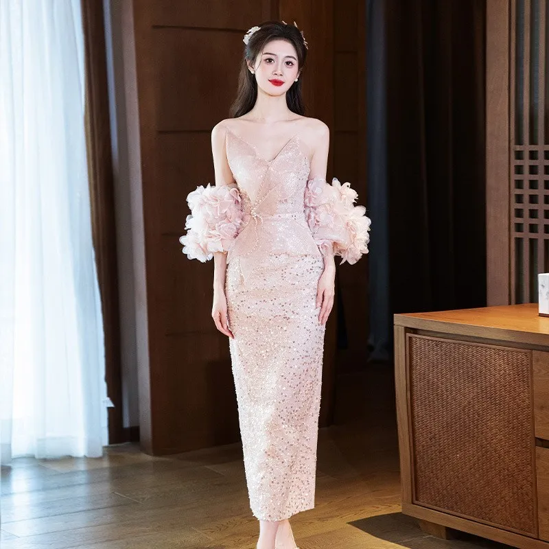 

Новый розовый тост с уникальным и легким, роскошным ощущением.