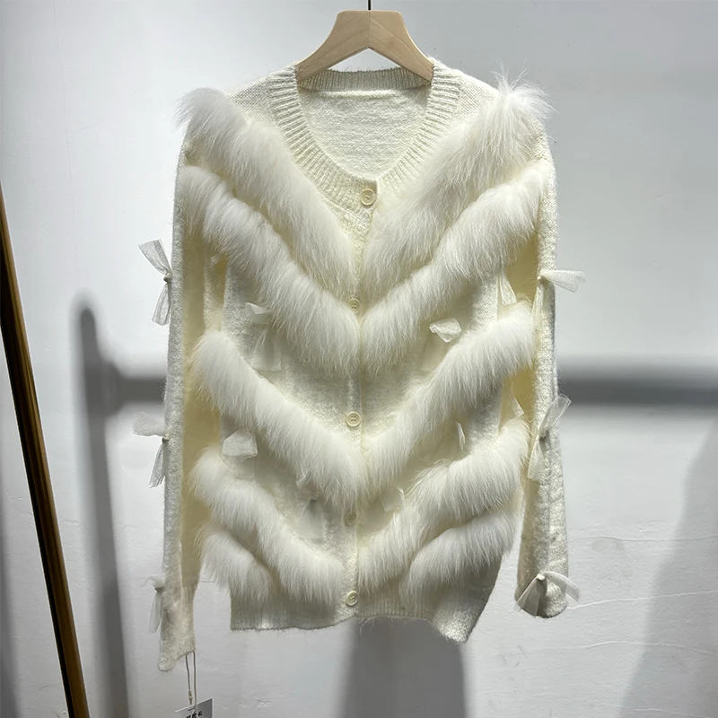 เสื้อสเวตเตอร์ขนสุนัขจิ้งจอกแท้ ดีไซน์โบว์น่ารัก สีฟ้า  คอลเลคชั่นใหม่ปี 2025 เสื้อแจ็คเก็ตถักนิตติ้งขนสัตว์แท้สุดน่ารัก