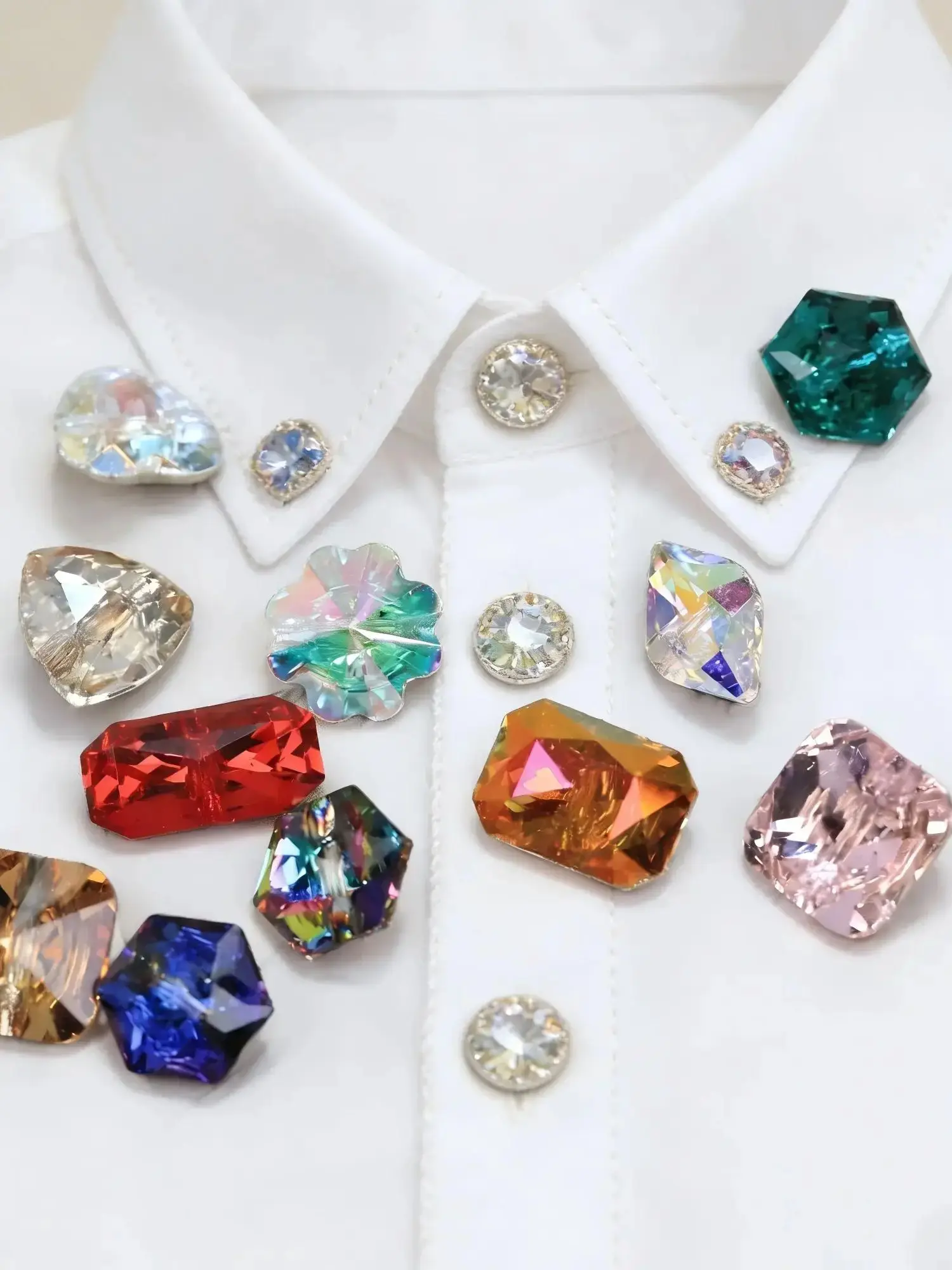 Leiterknöpfe, flache Rückseite, zum Aufnähen, Premium-Glas-Kristall, Normore-Farbe, Strasssteine für DIY-Bastelarbeiten, Schmuck, Kleidung, Kleider, Schuhe, Taschen – Detail 7