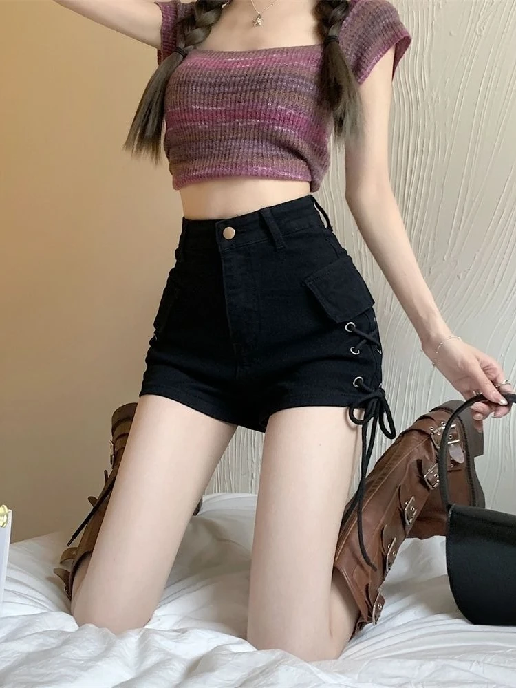 Women's Retro High Waist Cargo Shorts Elastic Slim Fit Black Summer Hot Pants with Drawstring Design