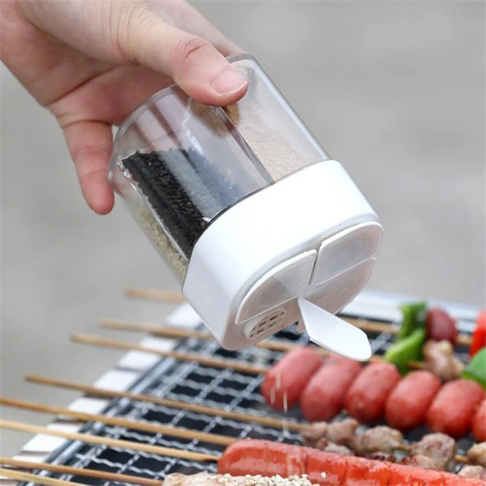 4 Compartment BBQ Condiment Storage Box Portable 4-in-1 Spice Seasoning Container with Lid Cooking BBQ Salt Pepper Shaker