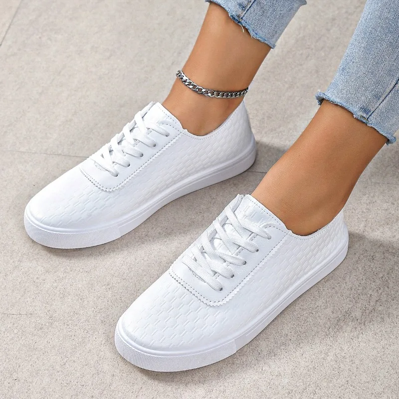 Breathable Quilted White Sneakers for Women - Low Top Lace-Up Casual Flat Shoes Comfortable for Daily & Outdoor Activities