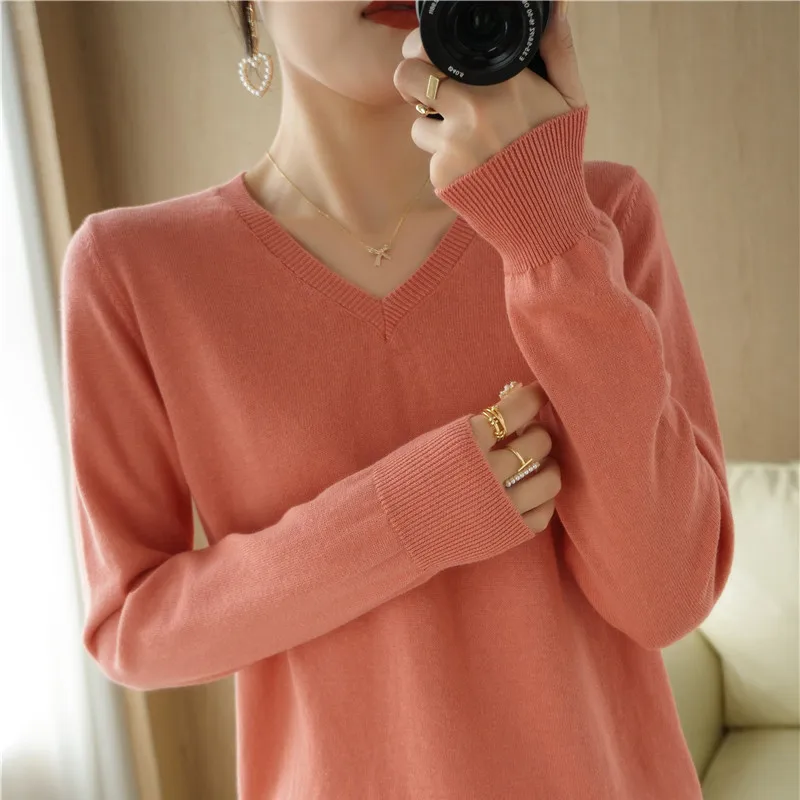 2024 Autumn/Winter Women\'s Peach V-neck Knitted Sweater 100% Long Staple Cotton Korean Edition Fashion Versatile Elegant Top SMY