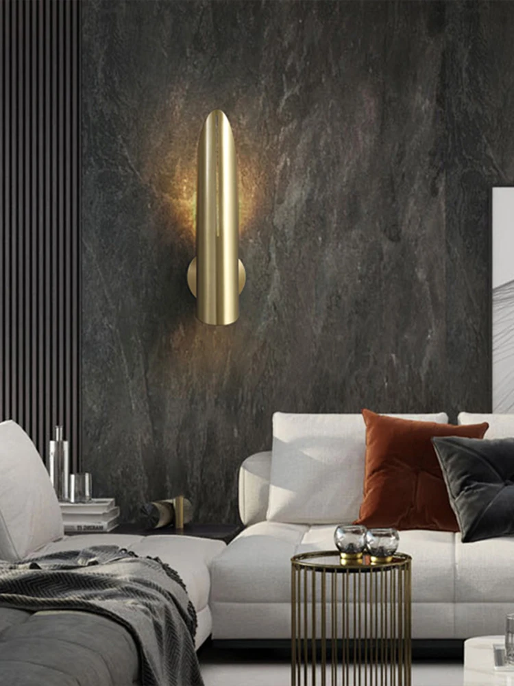 

Постмодернистские настенные светильники-бра с латунным корпусом и LED-подсветкой, креативные художественные настенные светильники для столовой, прикроватной зоны и домашнего декора