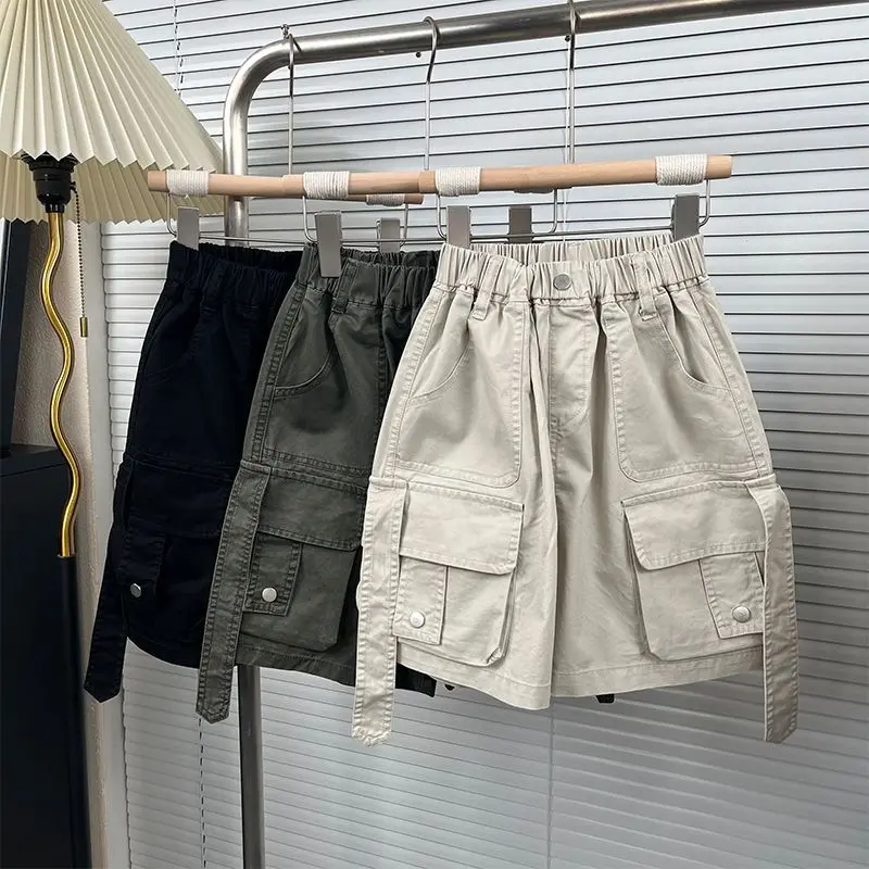 Boys Summer Cargo Shorts White 2026 New Big Kids Five Point Mid Length Shorts Boys Outer Wear Street Cool Trendy Handsome