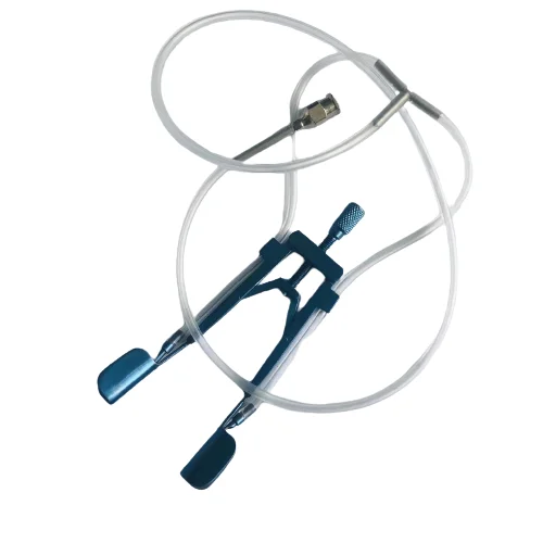Integrated Aspirating Eye Speculum, Multifunctional Retractor with Aspiration Function for Eye Surgery