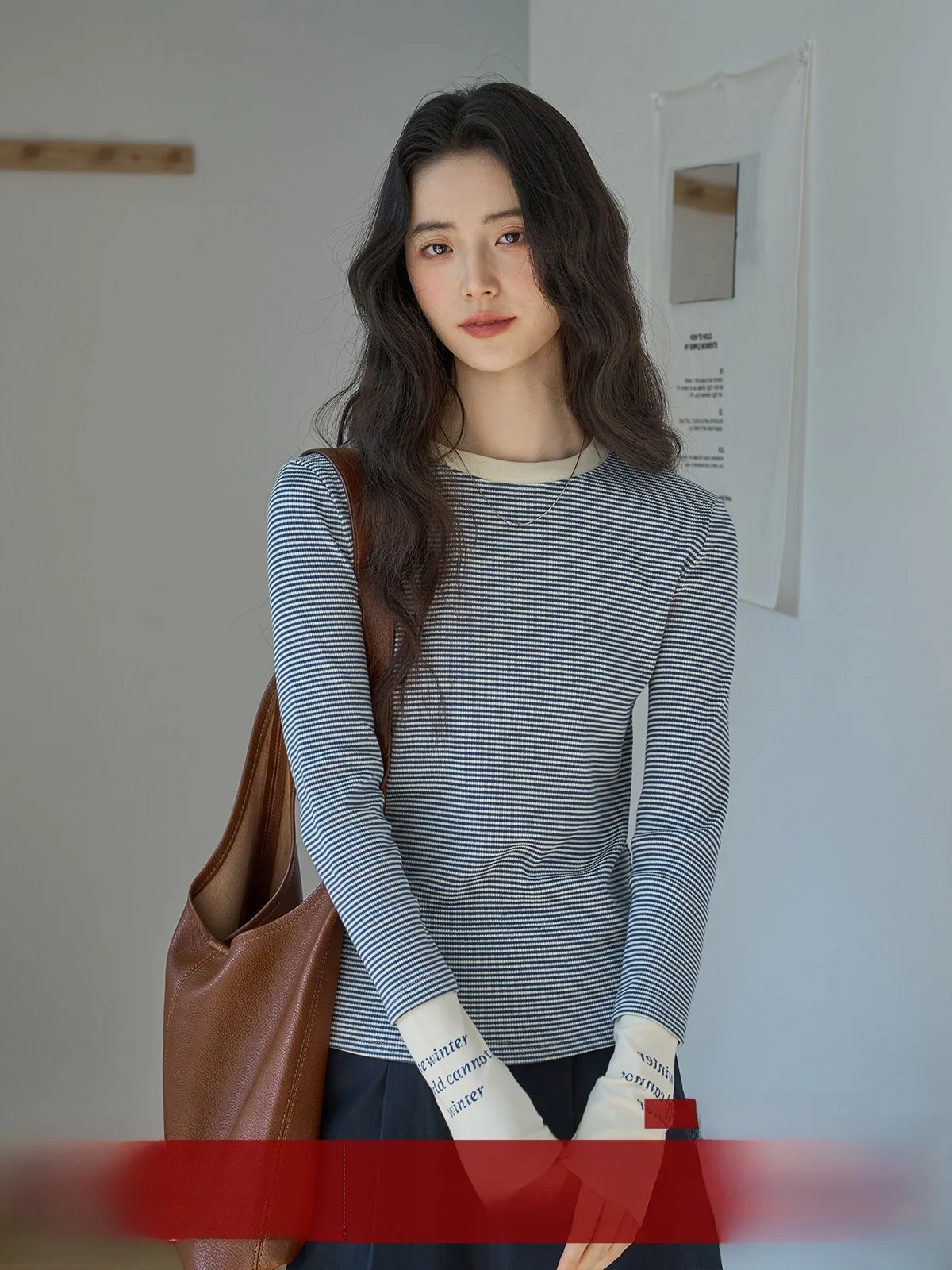 

MoZa Blue White Stripes Long Sleeve round Neck T-Shirt Women's Slim Fit Base Color Spring New Style Commute Cotton Blend