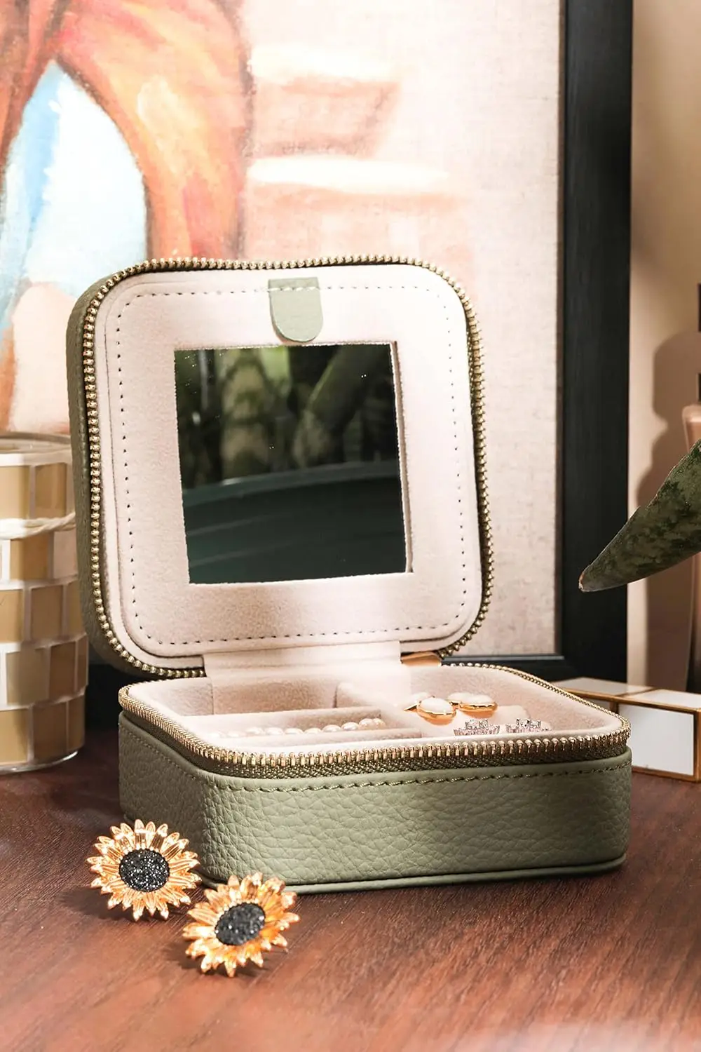 Travel Jewelry Organizer for Women - Portable Case for Necklaces, Earrings, Rings - Trendy Gift for Best Friend