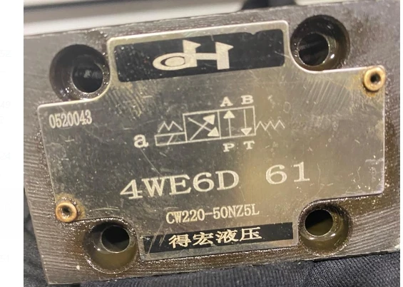 

1 piece) 4WE6D 61