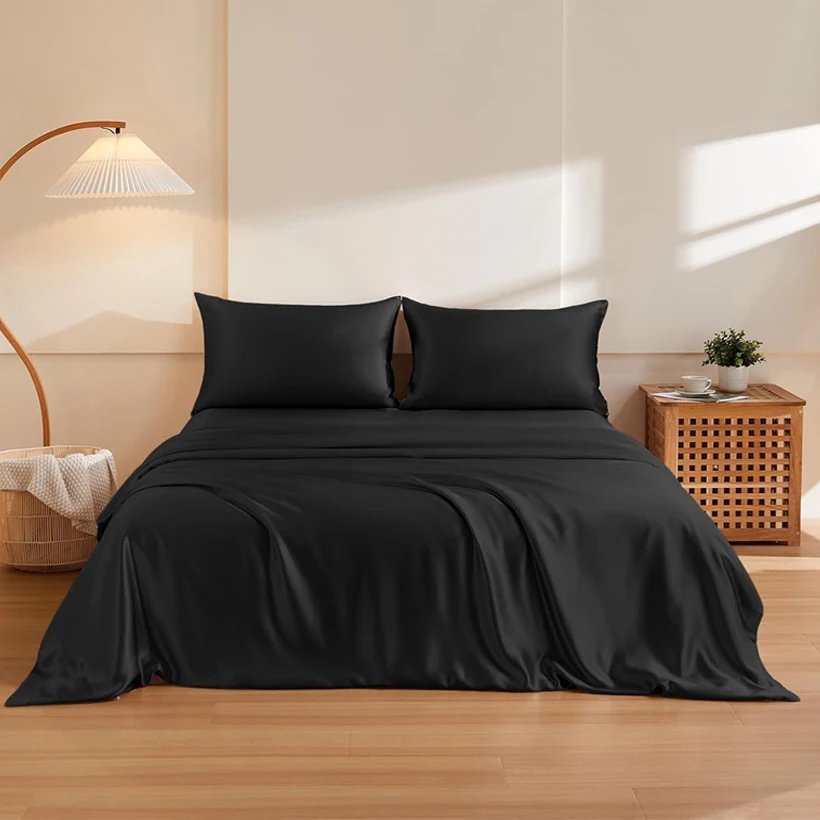 

1Pcs Silk Duvet Cover Luxury Mulberry Silk Comforter Cover with Zipper Breathable Smooth Blanket Cover Solid Color Home Bedding