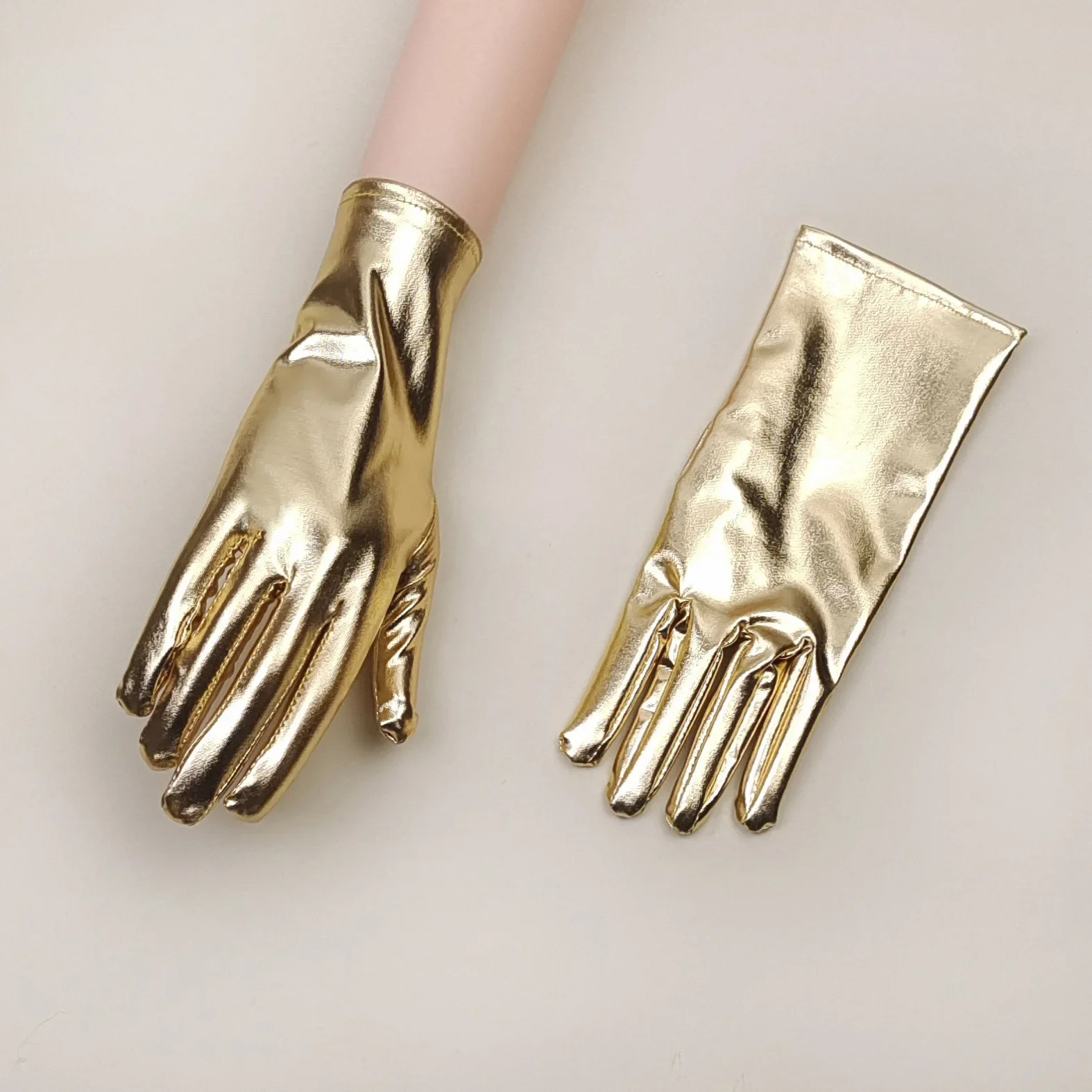 ハロウィンパテントレザー黒光沢のある革パンクスタイルスチールポールステージパフォーマンス装飾小道具コスプレショートグローブ