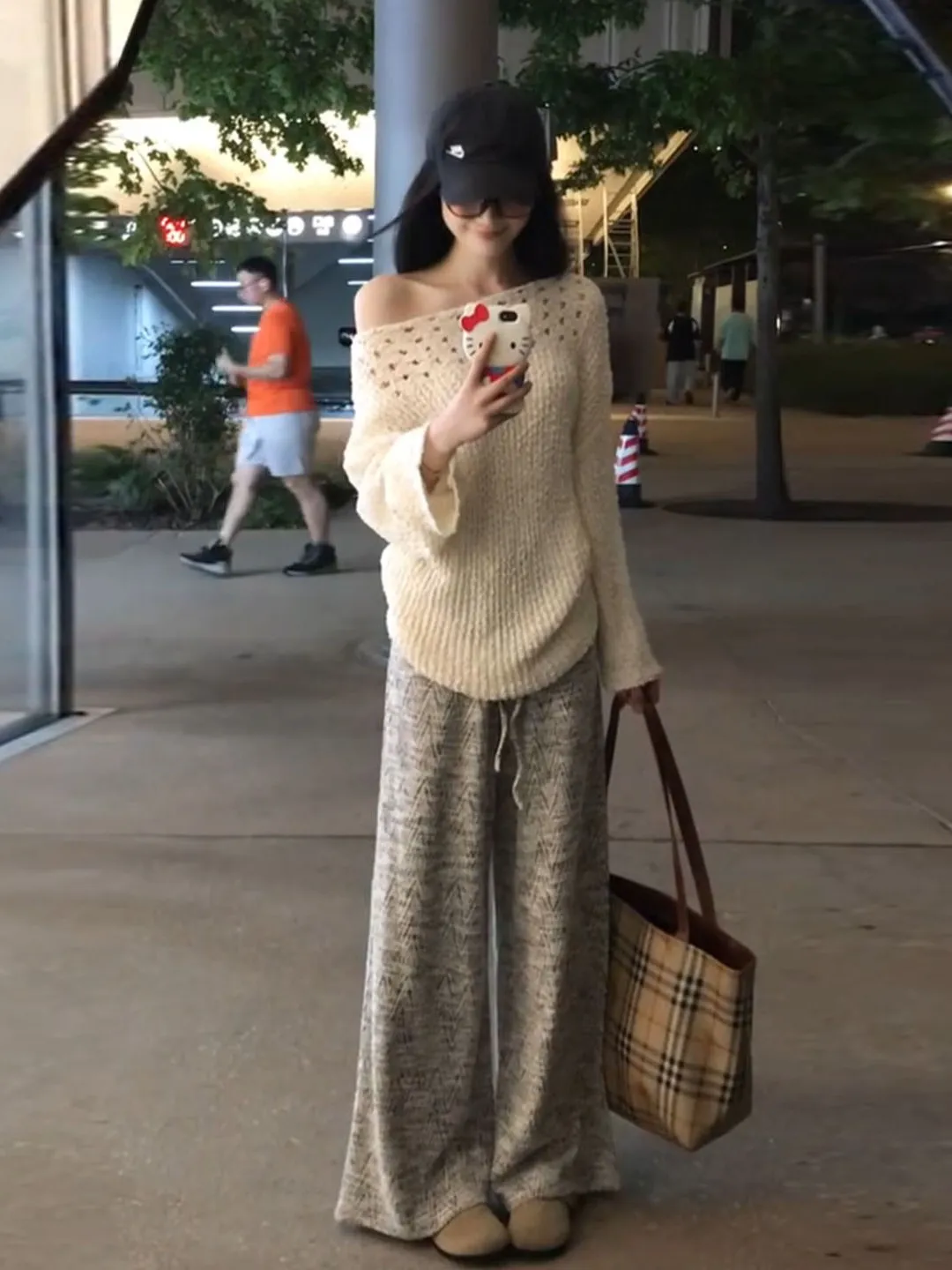 

Свободный вязаный длинный свитер Све, женский осенне-зимний повседневный удобный топ на одно плечо с вырезами Particle Sense Top