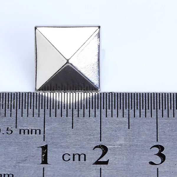 100 лотов, 12 мм, шипы Pyramid STUDS, головка гвоздя из кожи в стиле панк-рок, готика