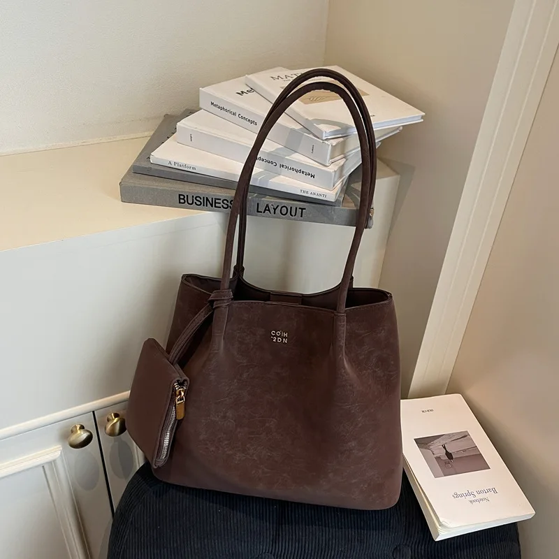 

2025 Trendy Crossbody Bag for Women Large Capacity Tote ​​Minimalist​​ Fashion Shoulder Purse Soft Leather Casual Commuter