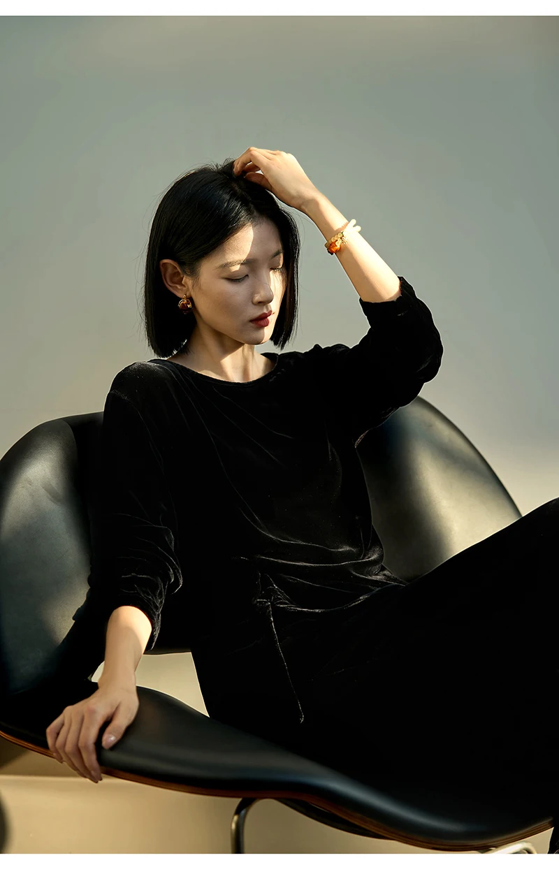 Luxury Pure Silk Knit Women's T-shirt - Elegant, Simple, Graceful, Casual Pullover - Comfortable, Soft, Fine, Skin-Friendly Top