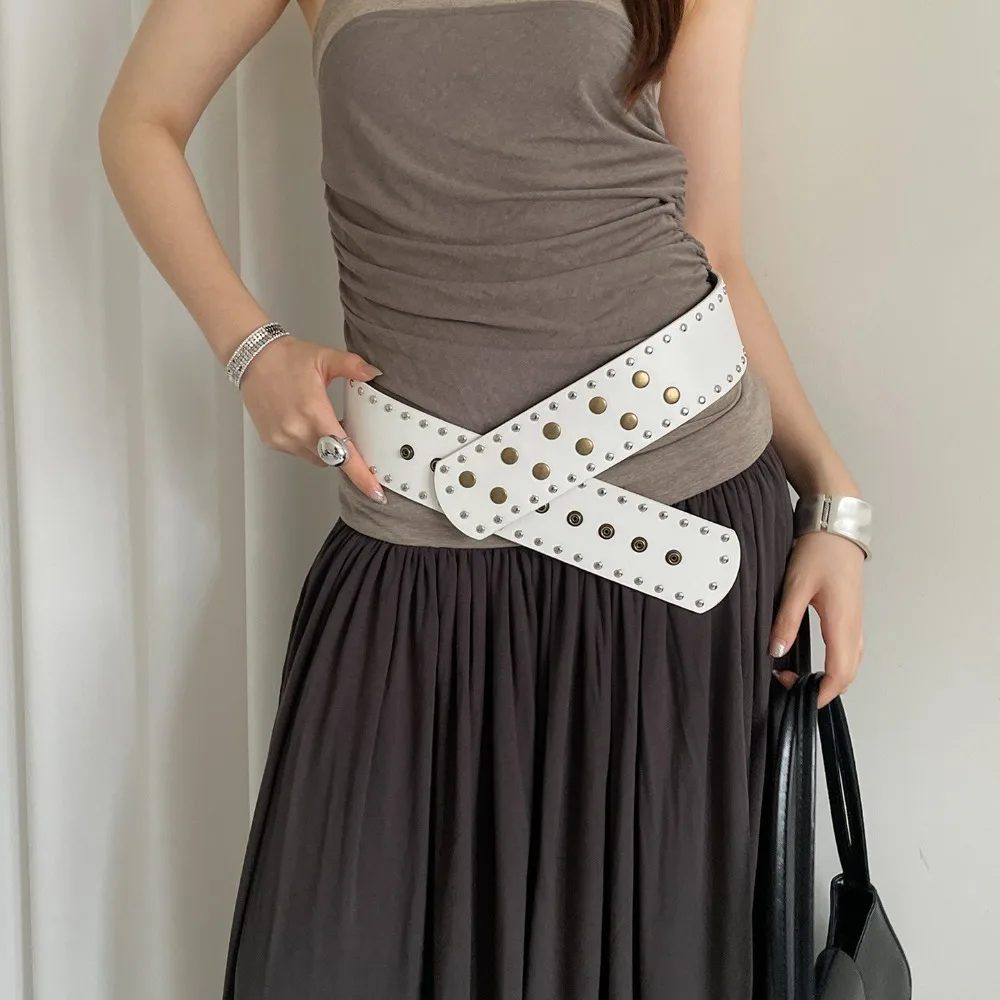 

Fashion Snap Button Wide Women's Belt Gothic Punk Style Rivet Waist Belt Waist Seal Y2k Dress Jeans Belt Spicy Girls