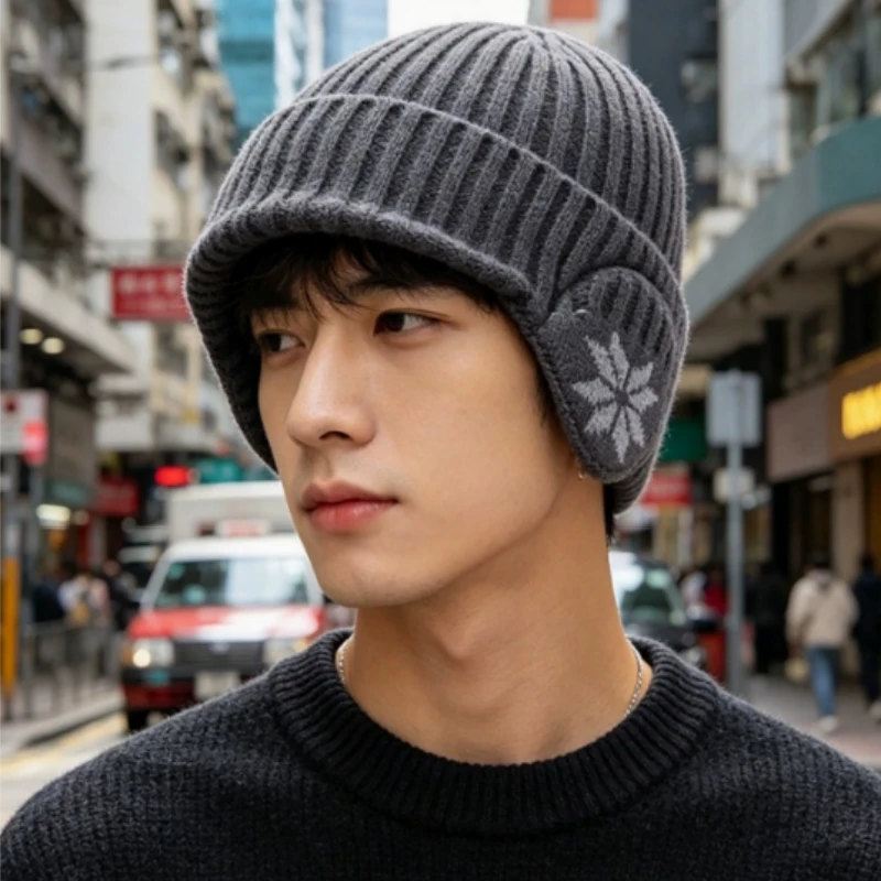 Winter cycling couple's snowflake pattern with thick velvet knit ear protection warm hat