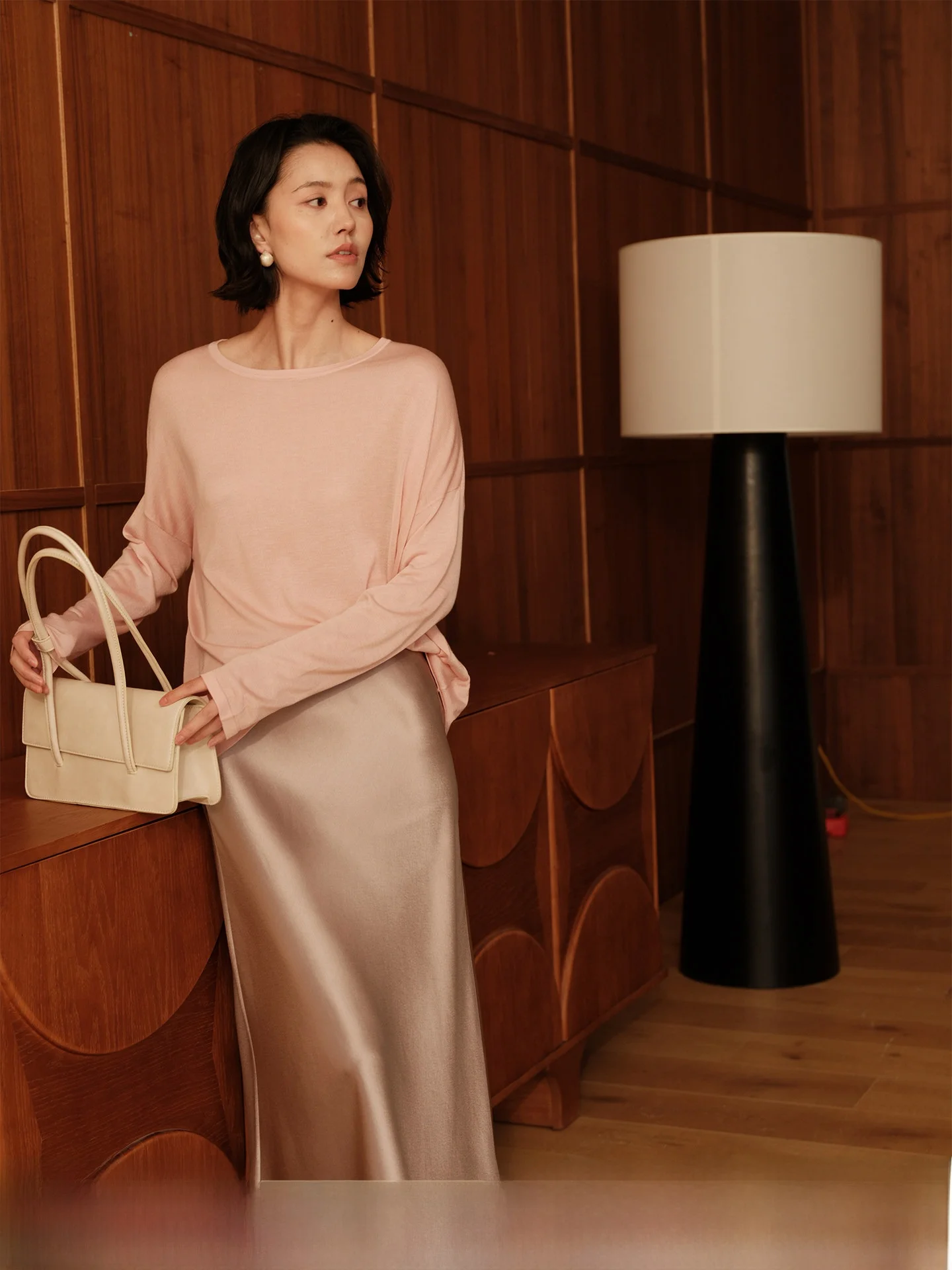 

Женский тонкий пуловер Zhimei Rihua Spring Light с длинным рукавом, вязаный, из ацетатного лиоцелла, с круглым вырезом, для кондиционированных помещений