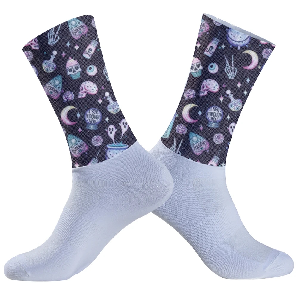 2024 New Women's Socks Spider  Socks Bloody Hand Halloween Men's Socks Personality Bat Medium Tube Socks Skull