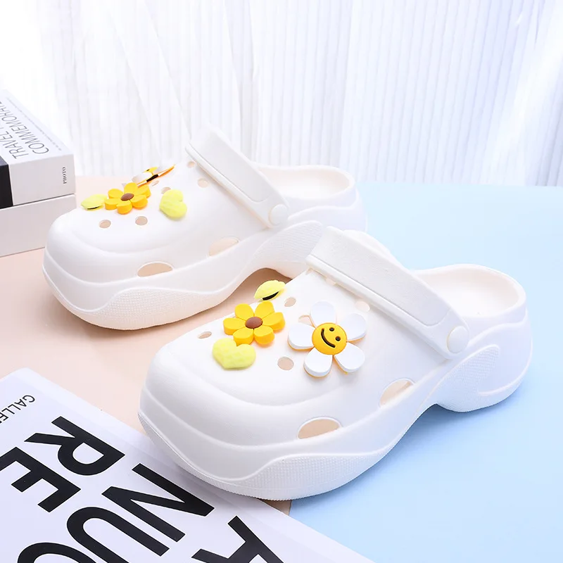 

Fashion Sandals Waterproof Slippers Women Shoes Summer Outdoor Slides Soft Sole Garden Shoes Indoor Nursing Clogs Sandals