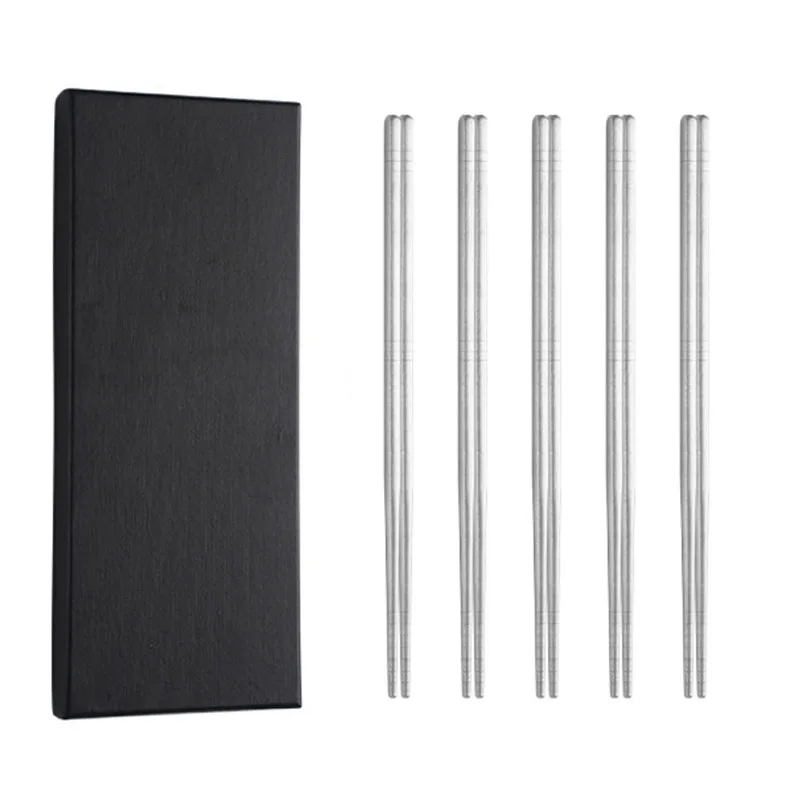 

5 pcs Pure Titanium Chopsticks Set With Gift Case Heat Insulation Lightweight Durable Family Tableware For Christmas New Year
