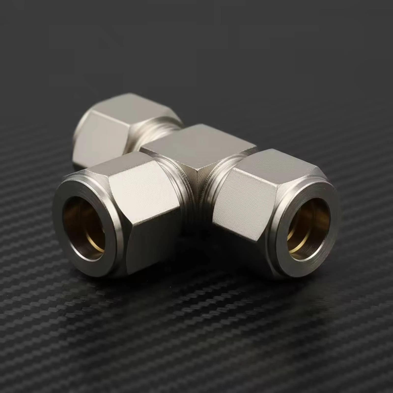 Raccord de compression en laiton en forme de T compact, connecteur trois voies sans fusion, gain de place pour les conduites de fluides