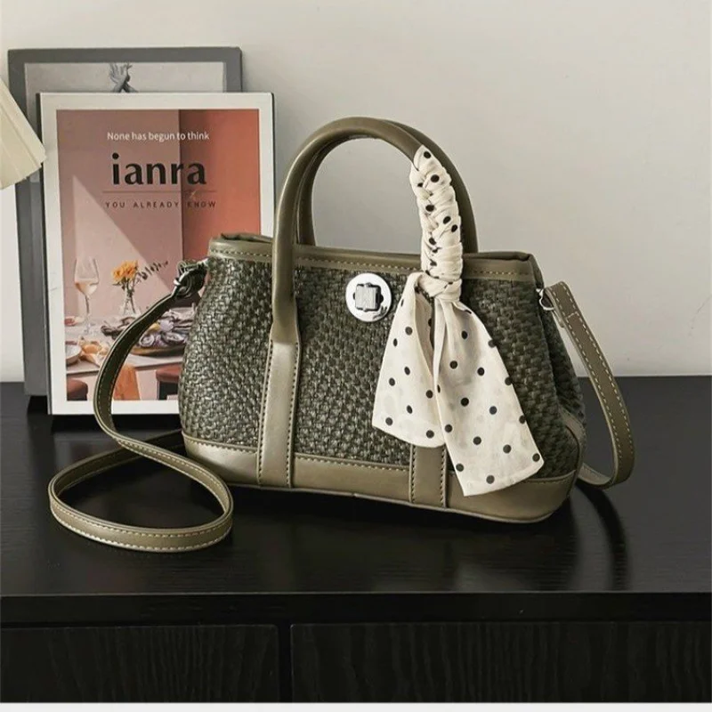 

Luxury Designer Shoulder Bag For Women, Leather Crossbody Bag, Popular Classic Elegant Handbag For Ladies