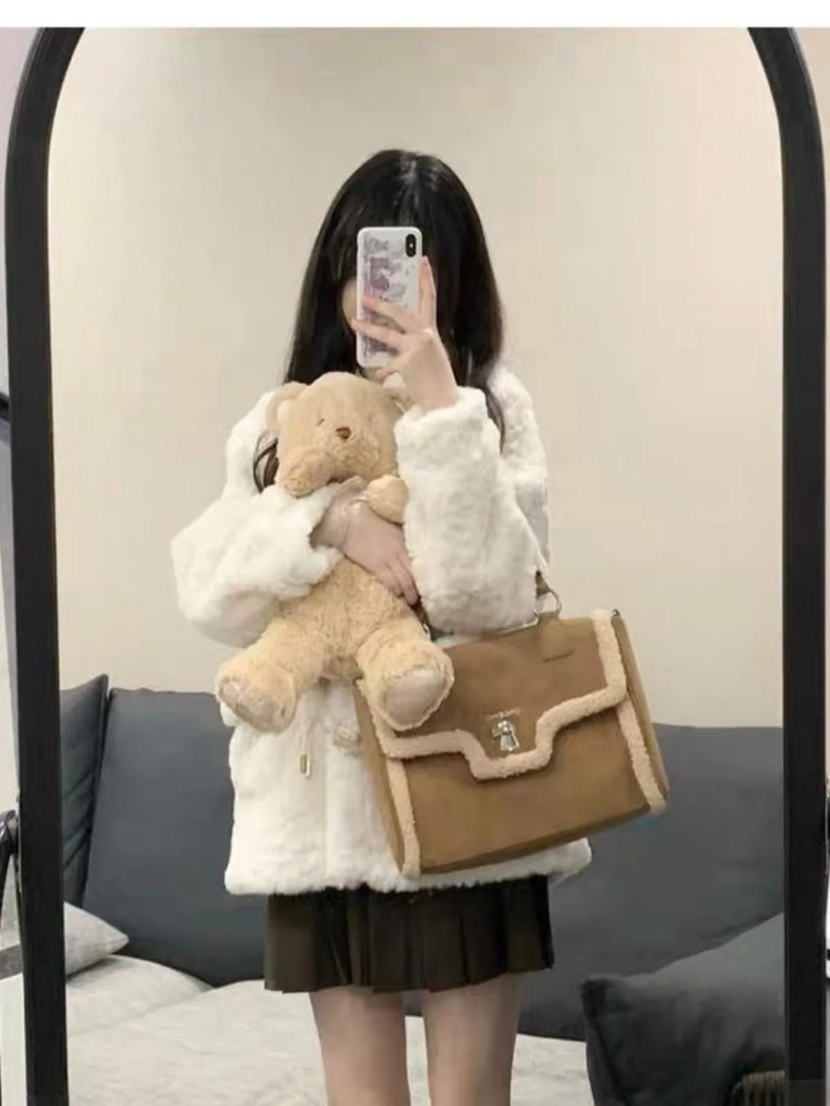 Lam Bont Jaet Vrouwen Leuke Pluizige Plu Herfst Winterjas Koreaanse Sle Kleine Maat Thiened Ort Bovenkleding 2024 Nieuwe Collectie