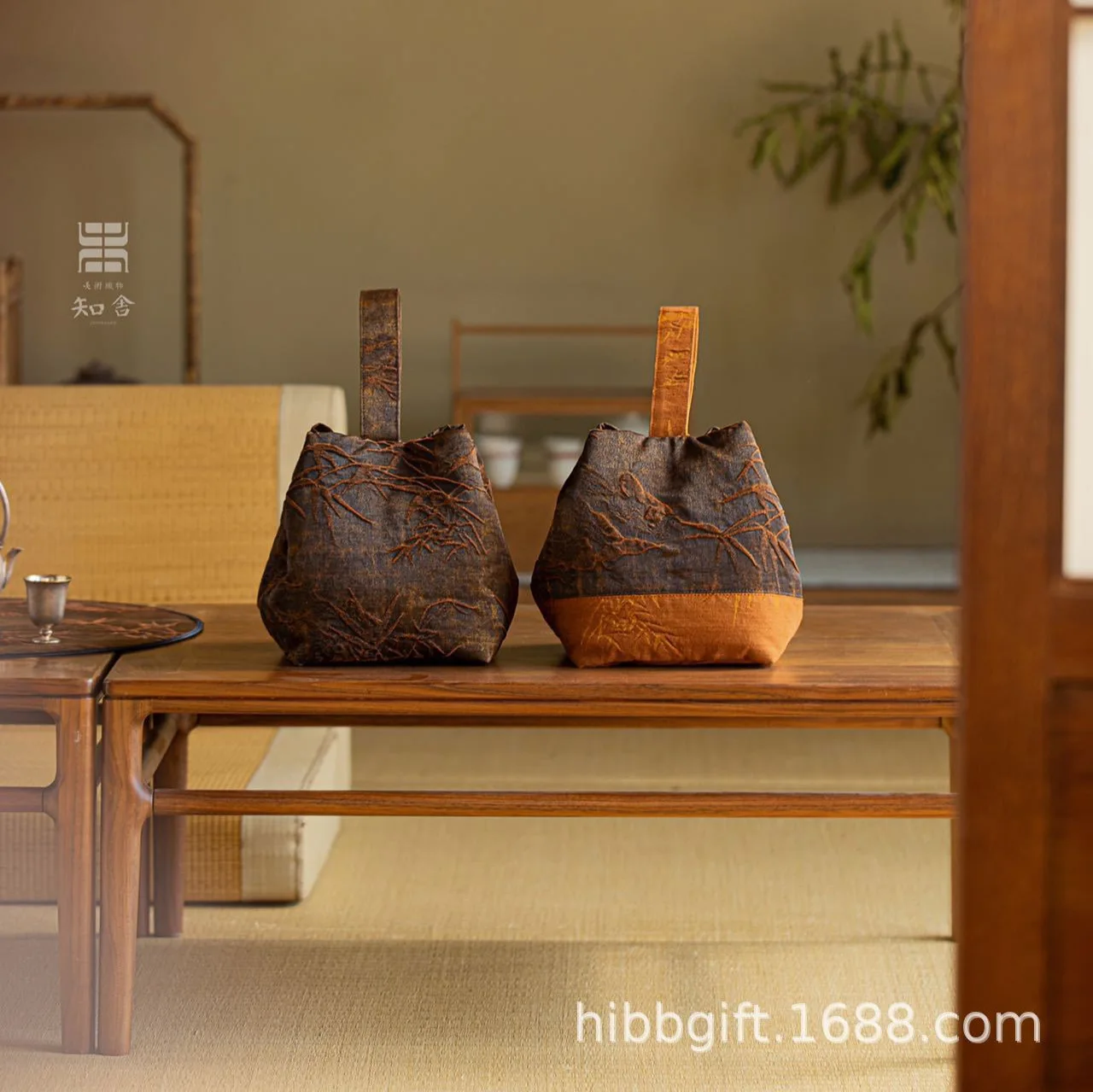 

bag, teapot bag, cup bag, storage , tissue box, retro cloth , one piece will be sent on behalf of others.