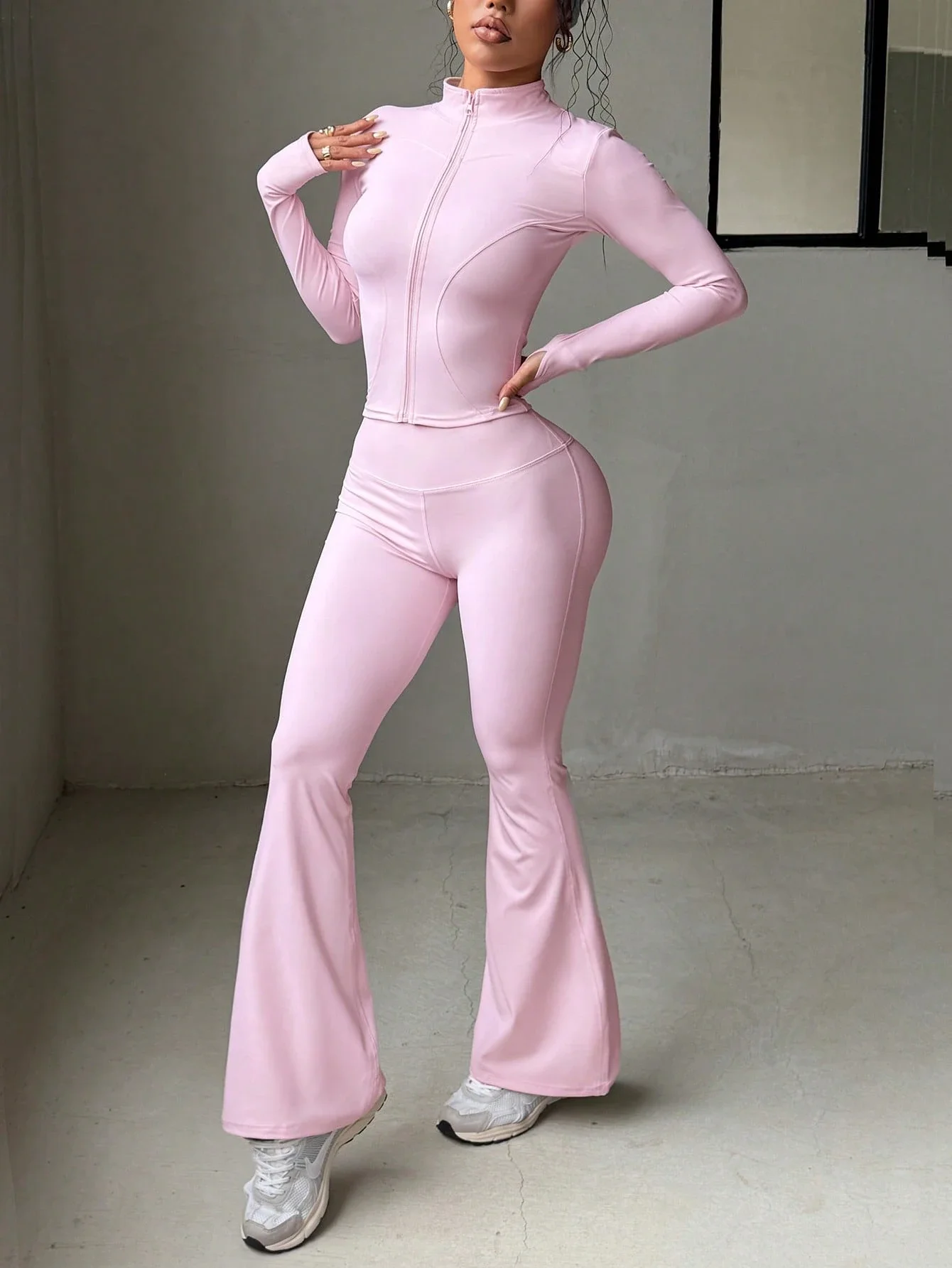 

Women's Summer Solid 2-Piece Set Fitted Long Sleeve Zip-Up Stand Collar Top High-Waisted Flare Pants Yoga Workout Casual