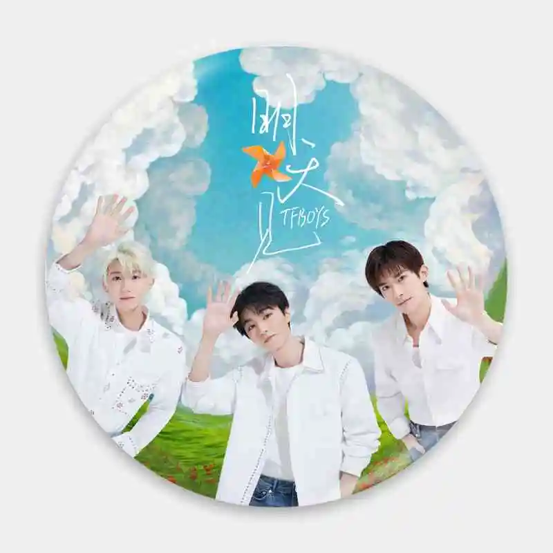 Karry Wang Junkai Roy Wang Yuan Jackson Yi Yang Qianxi Badge Brooch anchor Peripherals Pin Fashion Birthday present Fandom Hat