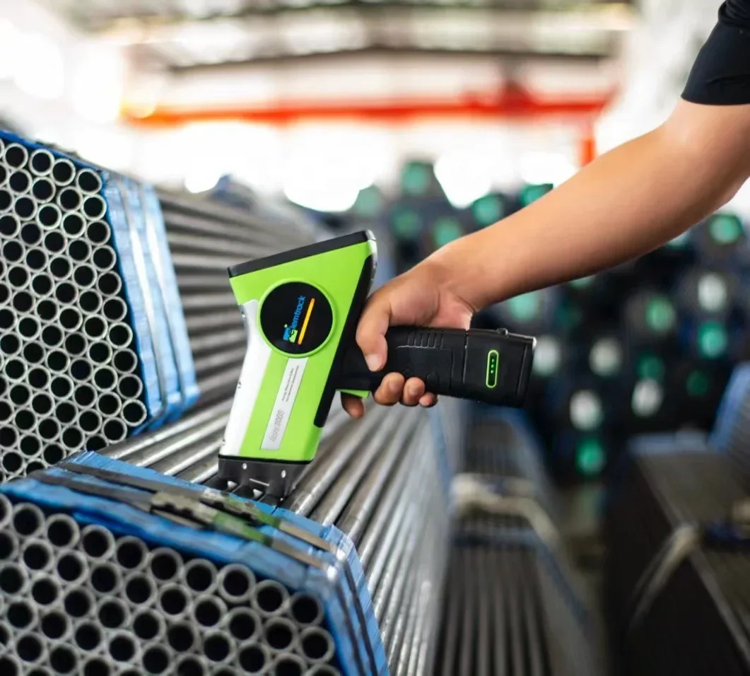 Best Performance & Highest Accuracy ATOM 800S  Handheld XRF Gold Analyzer -Gun for Ore Mineral RoHS