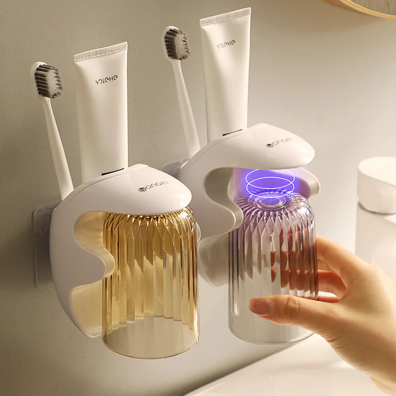 Simple Magnetic Suction Mouthwash Cup, Hanging Wall Type, Household Accessories, Wash Cup Set, Toothbrush Storage Box