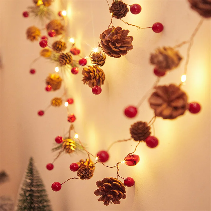 แบตเตอรี่ขับเคลื่อน Pinecone คริสต์มาส Garland Fairy ไฟ 20LEDs Berry Bell String ไฟสําหรับงานแต่งงานวันหยุดตกแต่งต้นคริสต์มาส