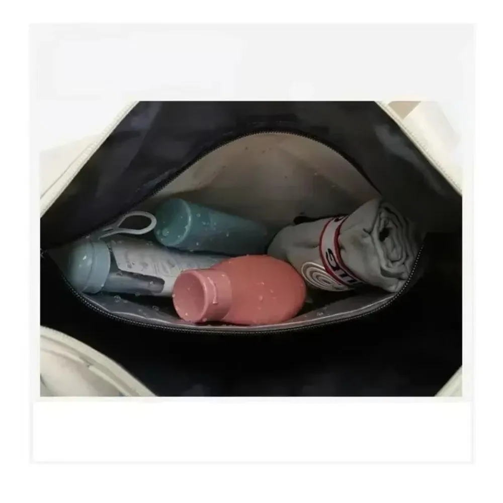 Graffiti Letters Printing Sport Gym Bag Waterproof Wet Dry Compartment Crossbody Duffle Bag Multi-Pocket Adjustable Strap