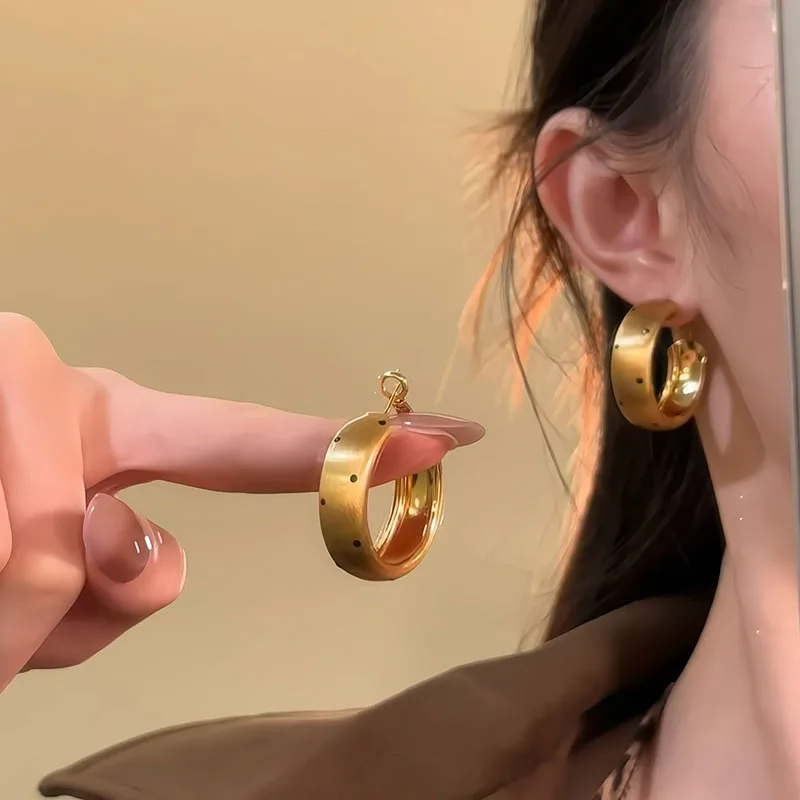 Fashion Geometric Circular Polka Hoop Earrings For Women Simple Temperament Metal Hoop Earrings Party Accessory Gift image 3