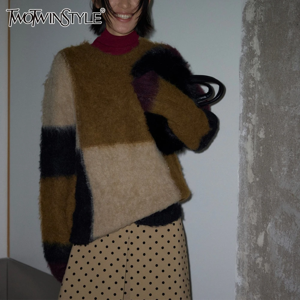 

TWOTWINSTYLE Hit Color Spliced Plaid Sweater Female O Neck Long Sleeve Loose Vintage Casual Women's Sweaters Autumn Fashion New