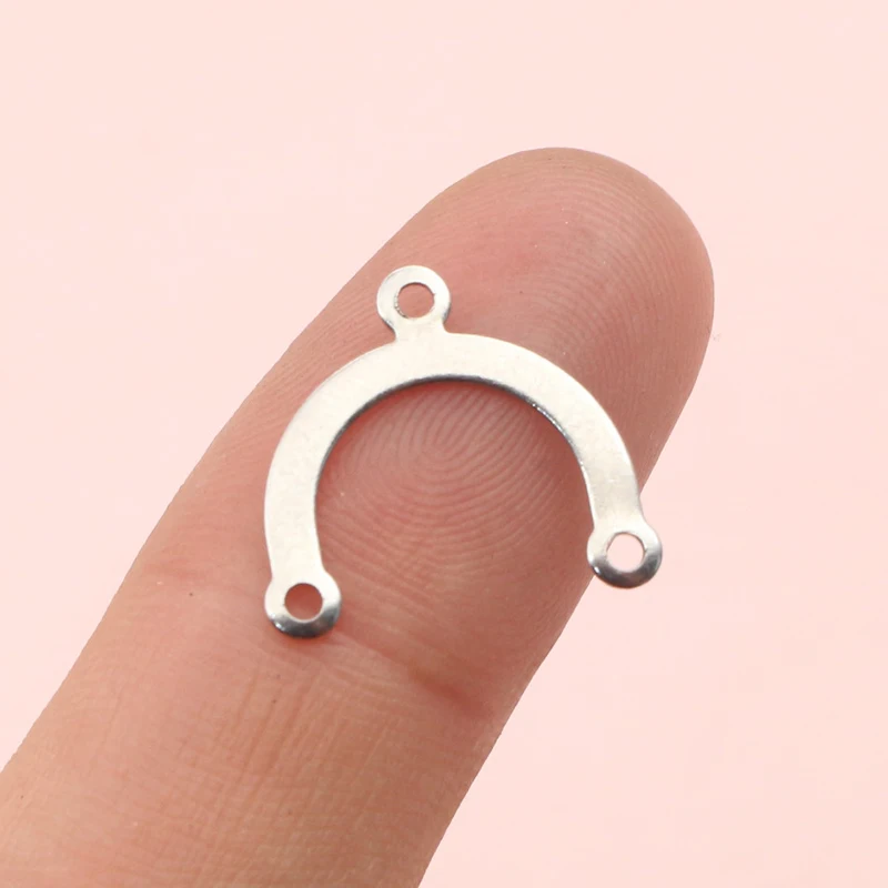 50pcs No Fade Stainless Steel Lucy Three Hole Horsehoof Charms Connectore DIY Jewelry Making Accessories Findings for Necklace