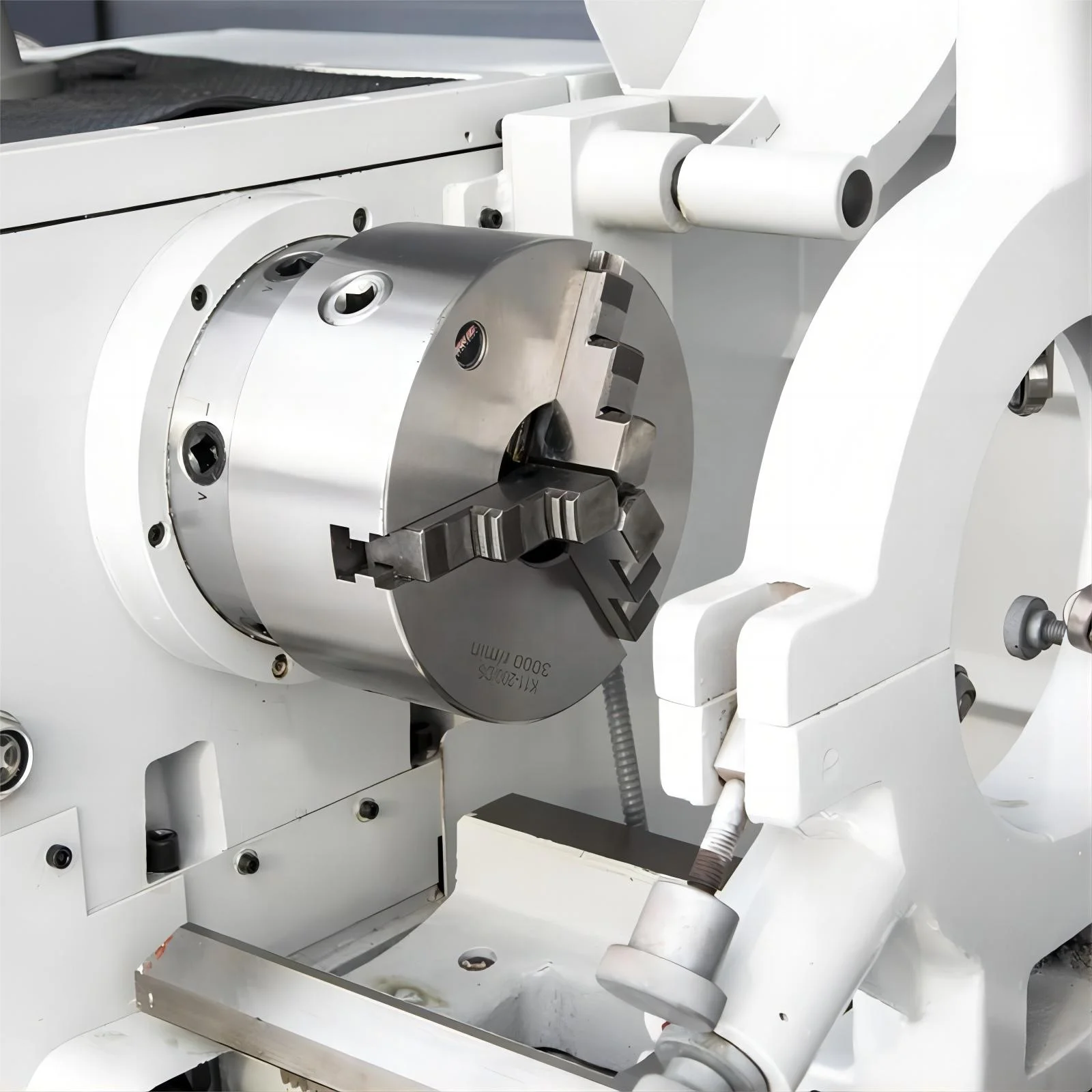 PL-460 Manual Lathe Machine Metal Lathe Machine Bench Lathe with Spindle Bore 58mm