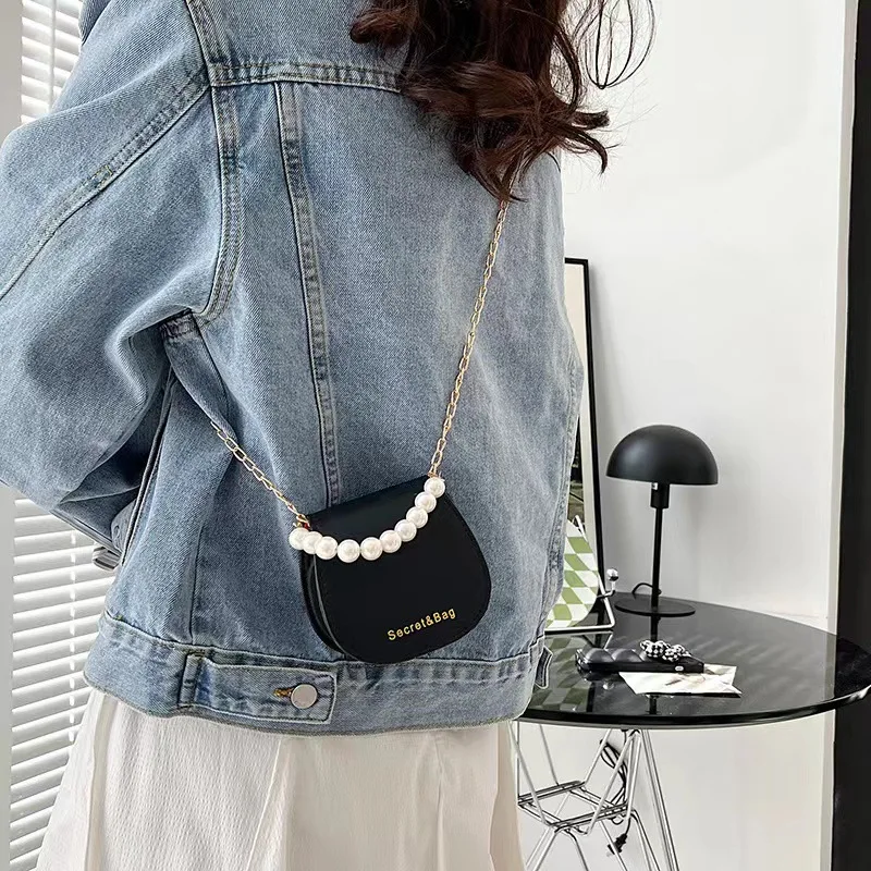 Women Mini Handbags New Elegant Shoulder Messenger Bag Portable Chain Bags Girl Pearl Crossbody Rhombus Small Square Bag