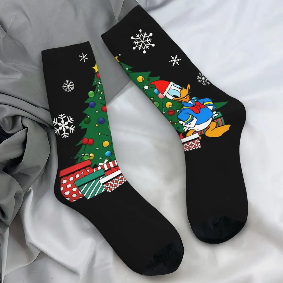 

Donald Duck Socks The Christmas Tree Casual Stockings Spring Non Slip Women Men Socks Medium Soft Graphic Skateboard Socks