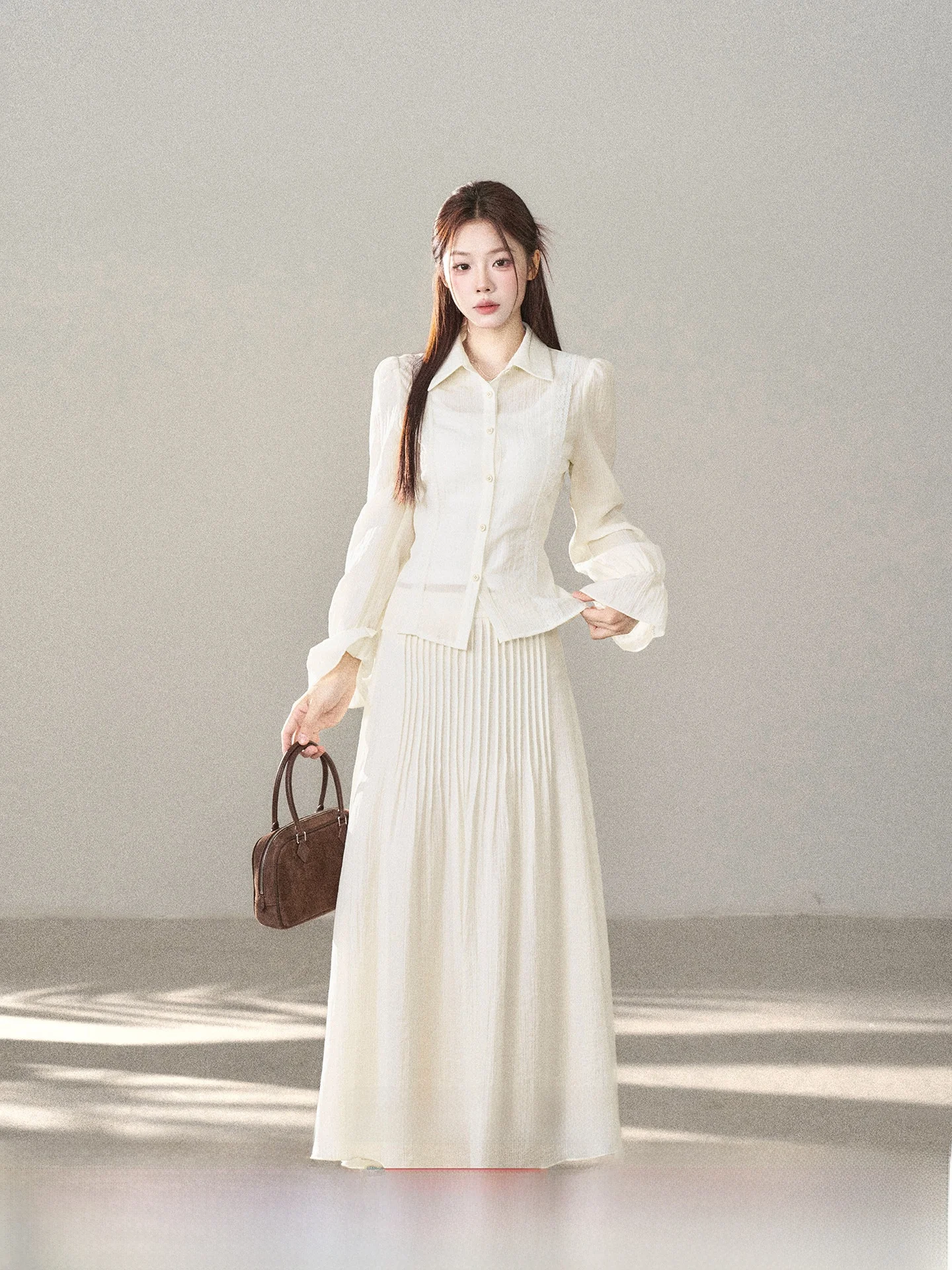 

Stunning Korean Style Women's Fashion Set Light Luxury Anti-Aging Spring 2026 Two-Piece Suit High Waist Shirt Long Sleeve