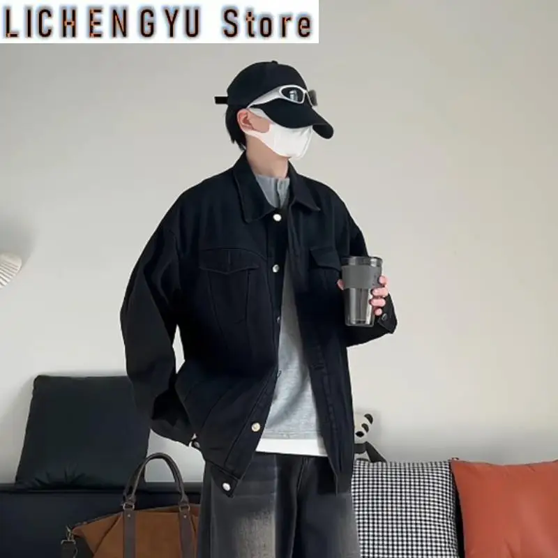Pop Autumn Black Denim Jacket Men Fashion Retro Pocket Denim Jackets Men Streetwear Hip-hop Loose Bomber Jacket Mens Cowboy Coat