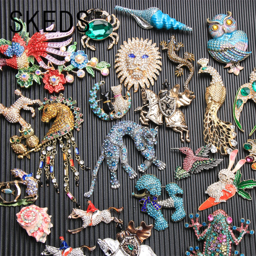 SKEDS-broches de cristal de lujo para mujer, Pin de Animal de gran tamaño para ropa, suéter, abrigo, accesorios de joyería elegantes para mujer, buen regalo