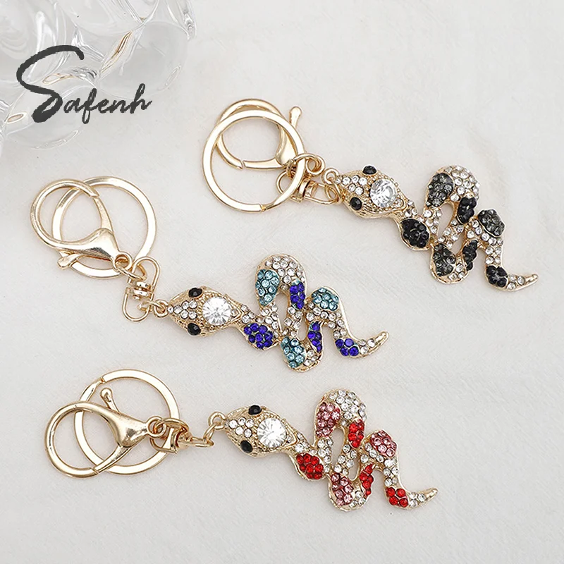 Creative Alloy Diamond Studded Water Diamond Zodiac Snake Alloy Keychain Car Bag Pendant Gift Key Hangings Ornaments