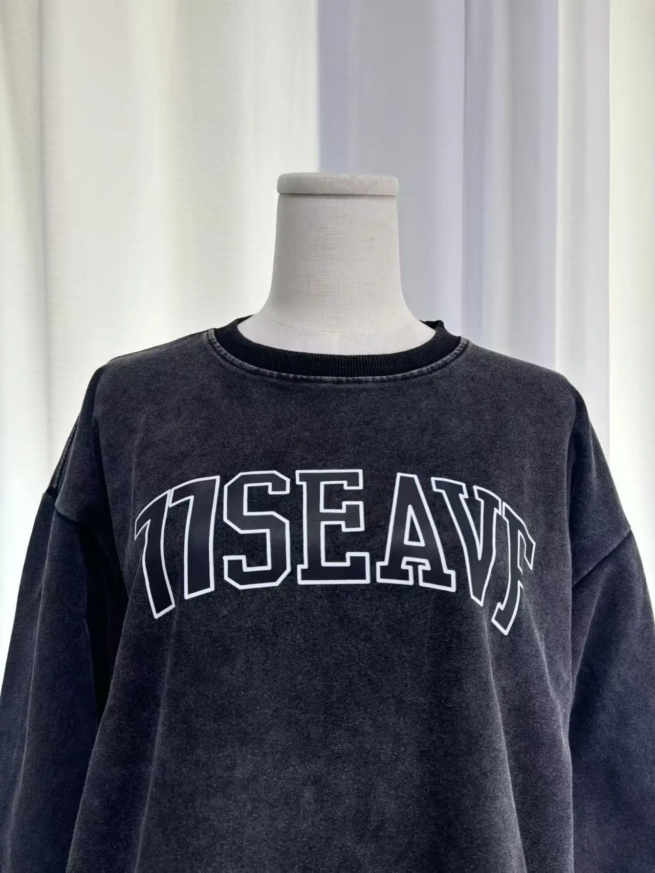 Women's American Vintage Distressed Sweatshirt - Autumn Casual Loose Crew Neck Pullover Versatile Oversized Long Top