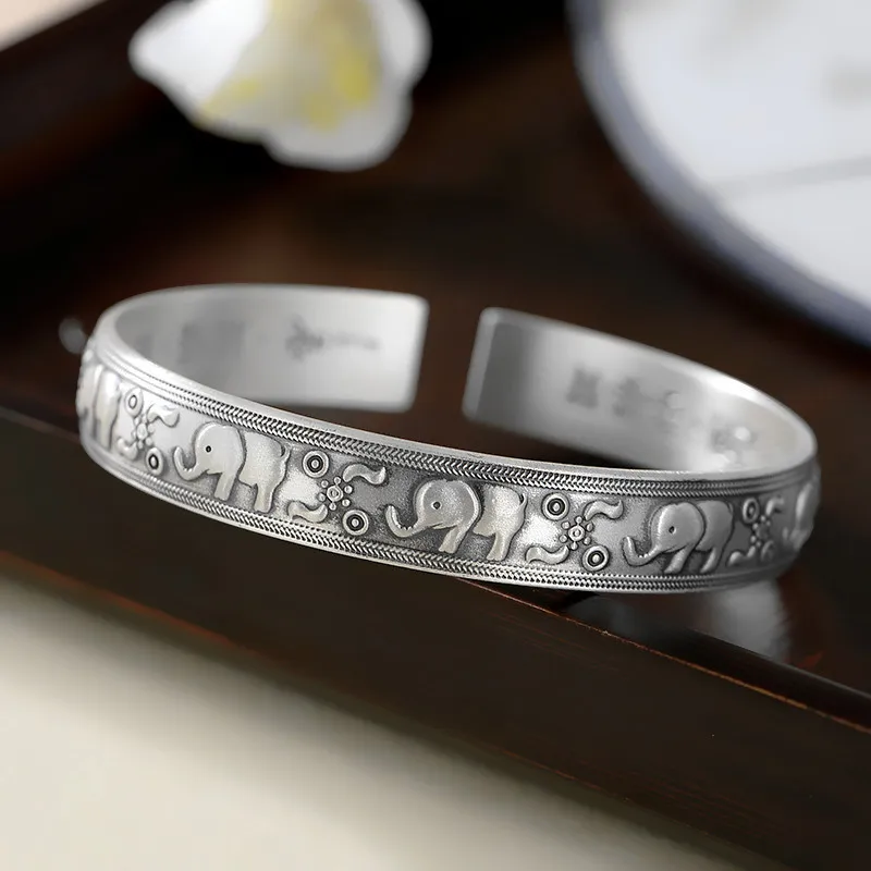 New Creative Cute Animal Retro Thai Silver Bracelets 925 Sterling Silver Jewelry Personality Elephant Domineering Bangles  SL079
