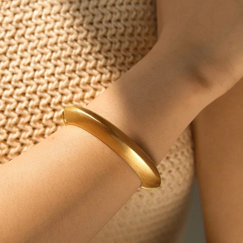 Simple Style Alloy Bangle for Women Charms Metal Bracelet Jewelry Festival Gift